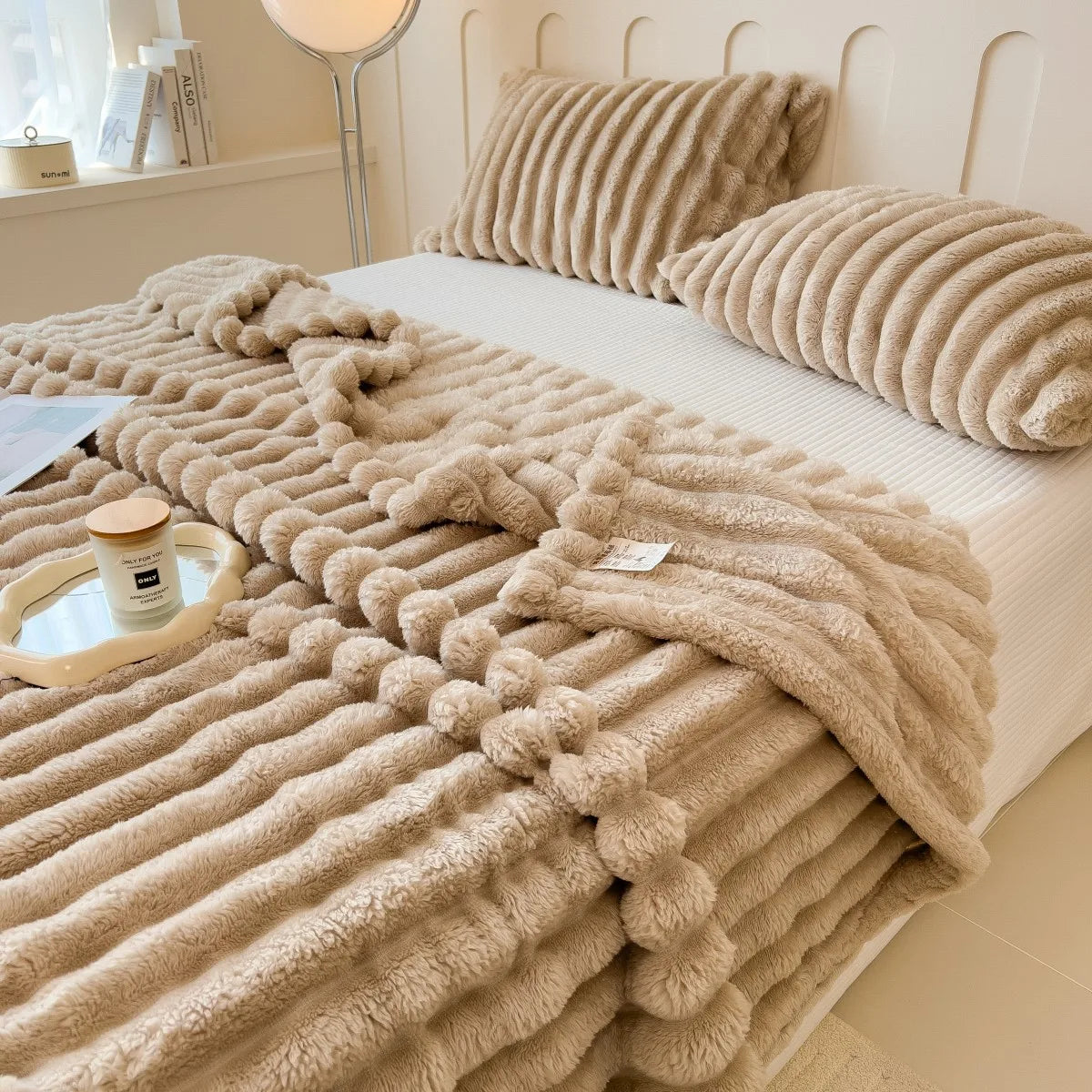 Thickened Blanket Bed Sheet Nap & Pet Cover